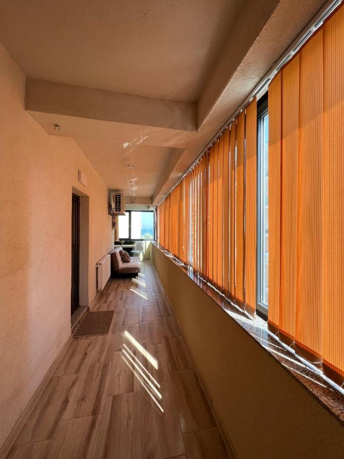 Aniversarium Grand Apartment Năvodari Екстериор снимка